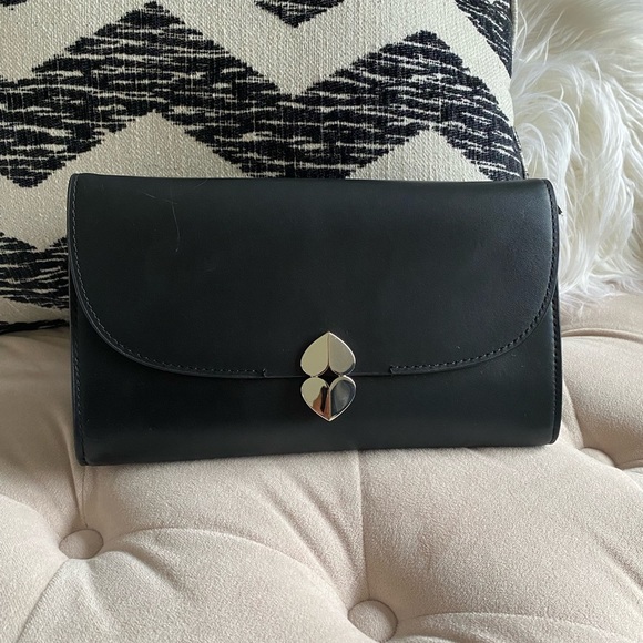 kate spade Handbags - Kate Spade Black Leather Lula Gold Chain Clutch